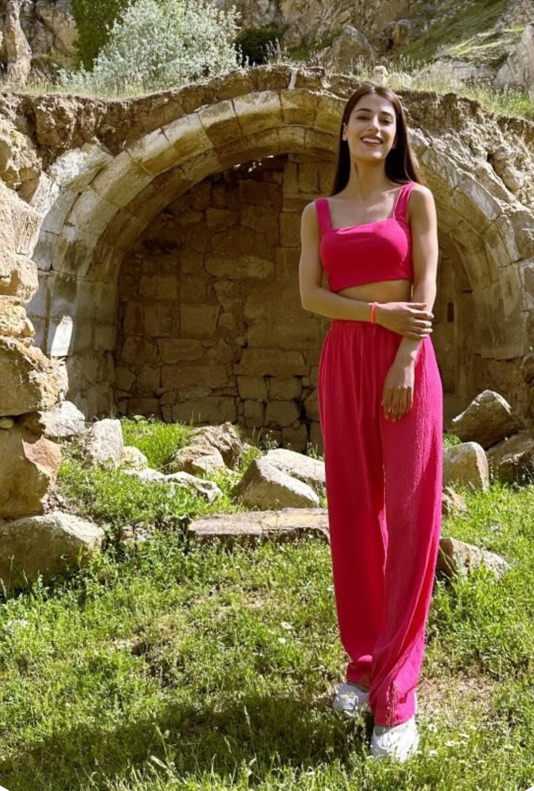 Mesajlara Cevap Vermedi, Acı Gerçek Ortaya Çıktı! Erkek Arkadaşı Asılı Halde Ölü Buldu (2)