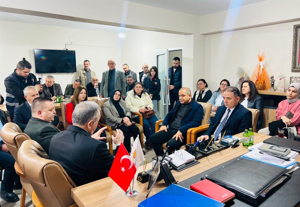 Mhp Grup Baskanvekili Akcay Alasehirde Gundemi Degerlendirdi (1)