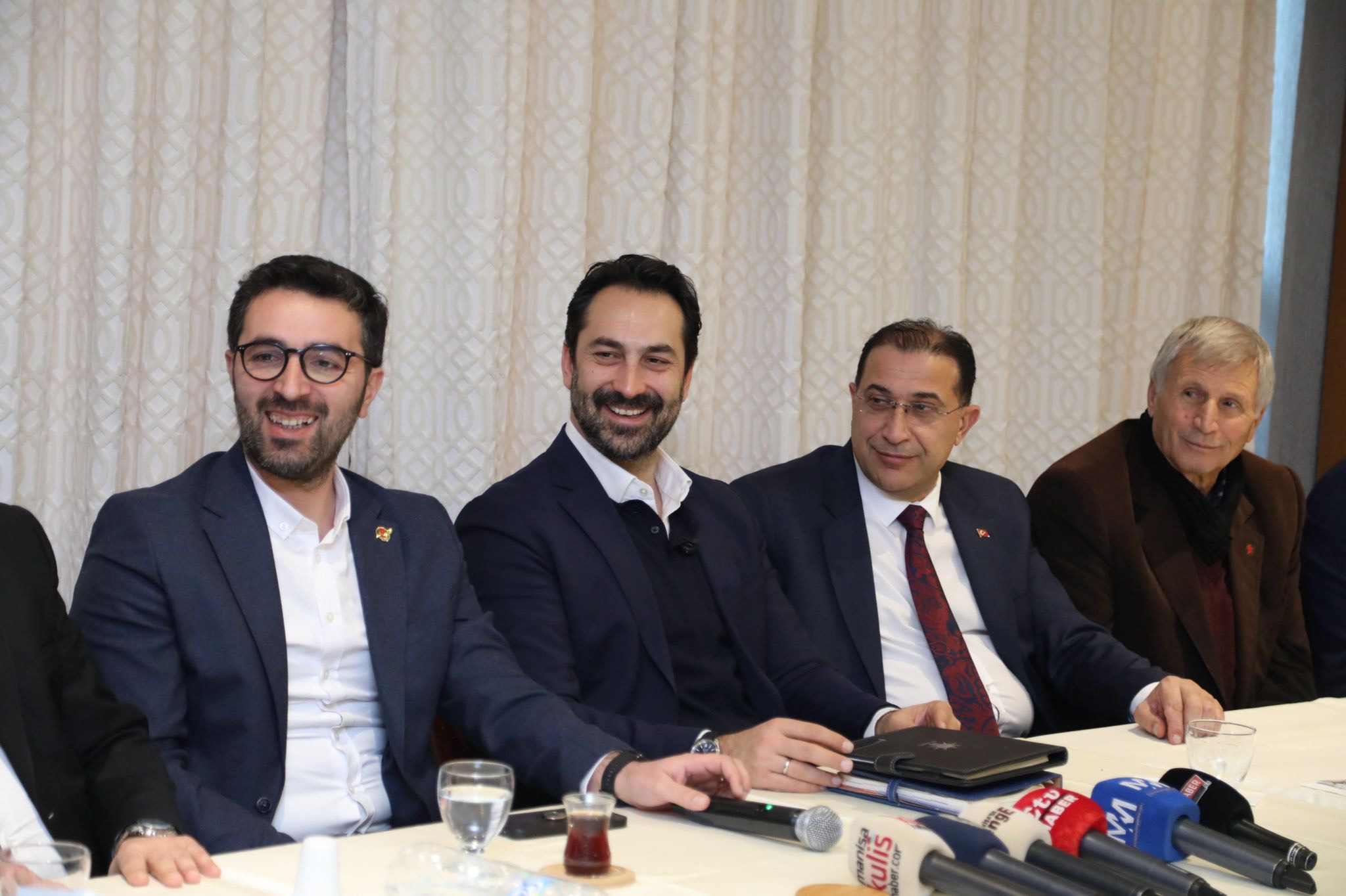 Mucahit Arinc Hedefimiz Manisayi Marka Sehir Haline Getirmek (3)