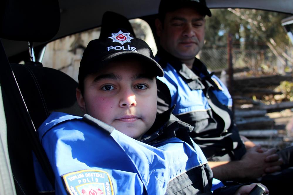 Polis Olma Hayali Gercek Oldu Mahmut Efenin Mutlulugu Yurekleri Isitti (4)