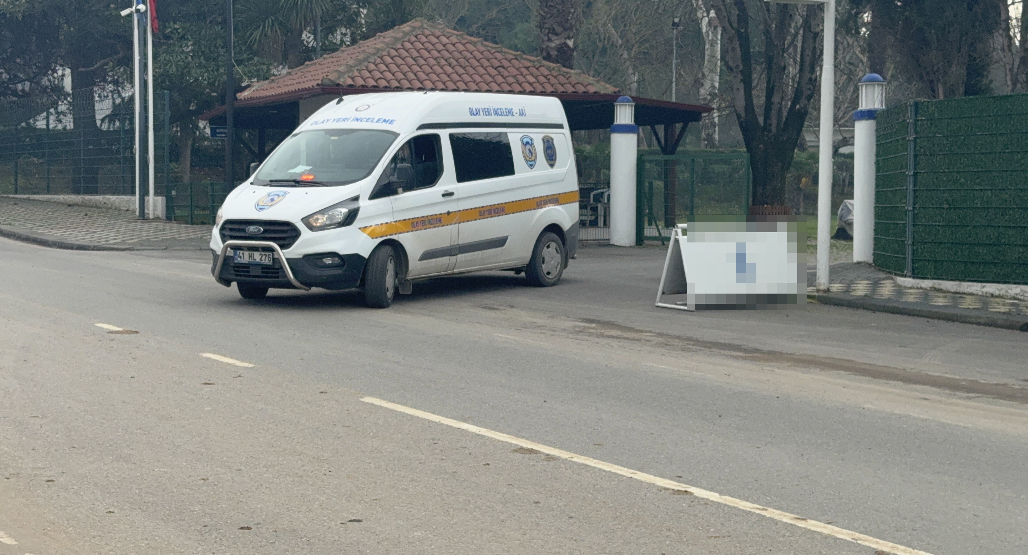 Sahilde Gizemli Olum Kimligi Belirsiz Ceset Ekipleri Harekete Gecirdi (2)