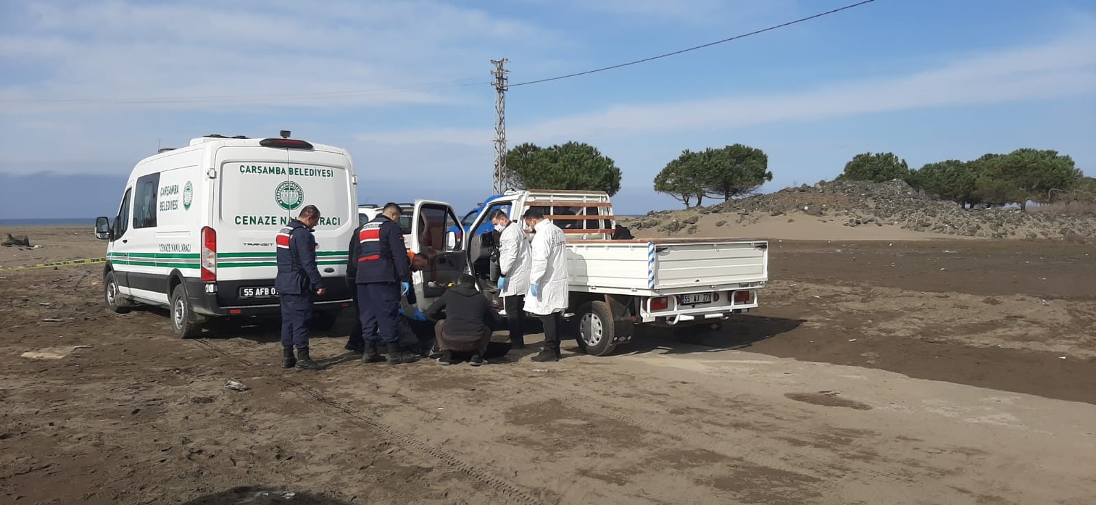 Sahilde Şok Ölüm 26 Yaşındaki Genç Kamyonette Ölü Bulundu (2)