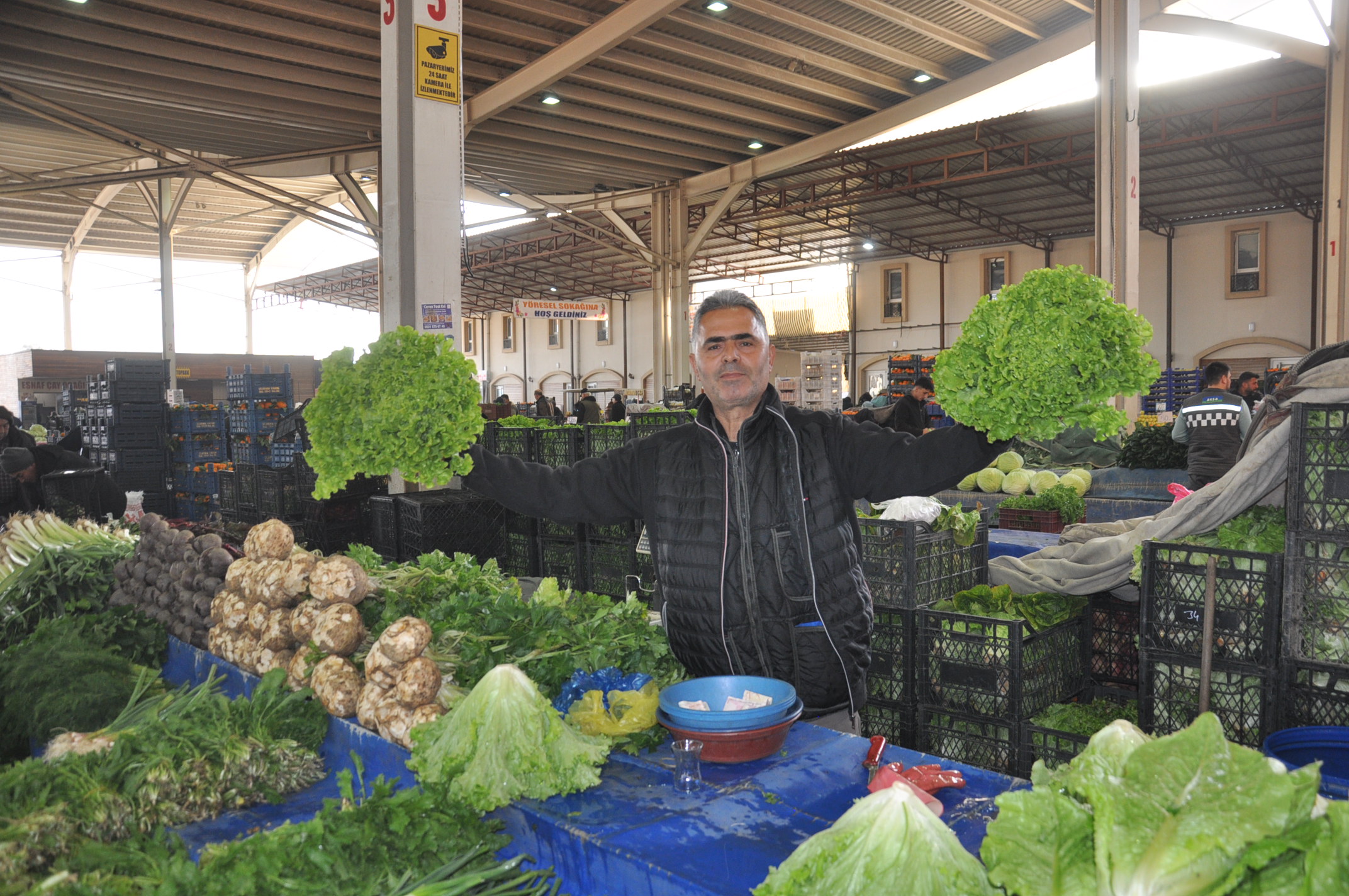 Salihli Icin Pazardaki Guncel Fiyatlar 7 Aralik Carsamba Pazarin En Palasi Cilek (12)