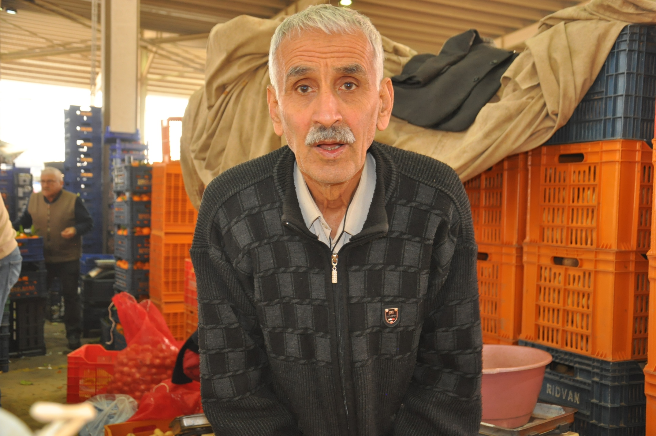 Salihli Icin Pazardaki Guncel Fiyatlar 7 Aralik Carsamba Pazarin En Palasi Cilek (16)