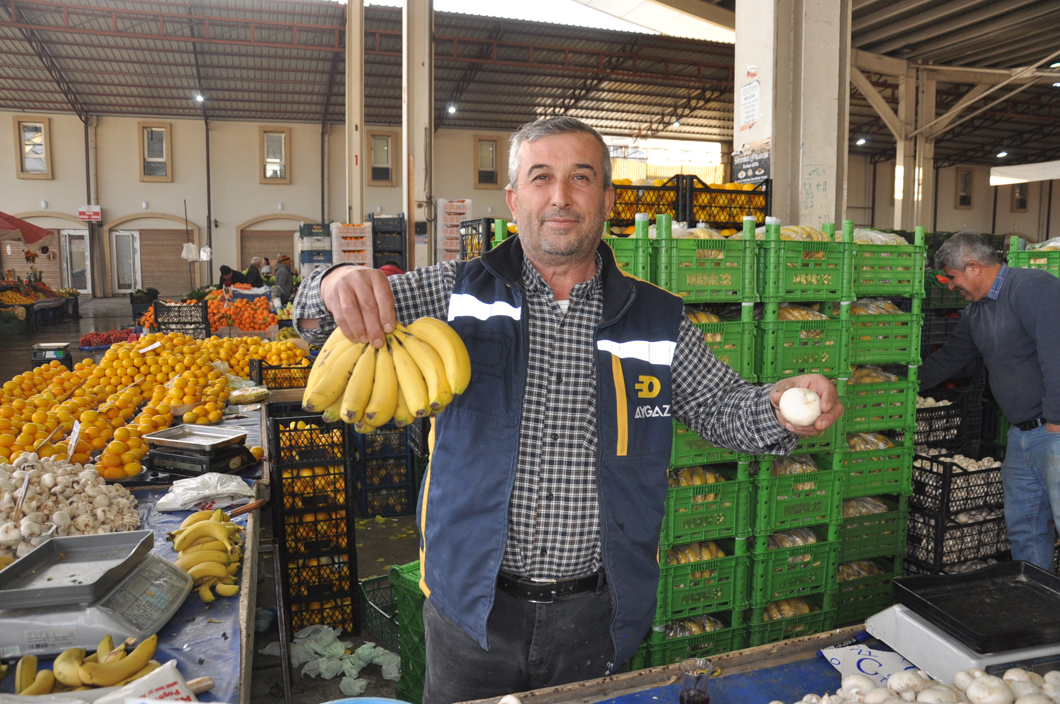 Salihli Icin Pazardaki Guncel Fiyatlar 7 Aralik Carsamba Pazarin En Palasi Cilek (9)