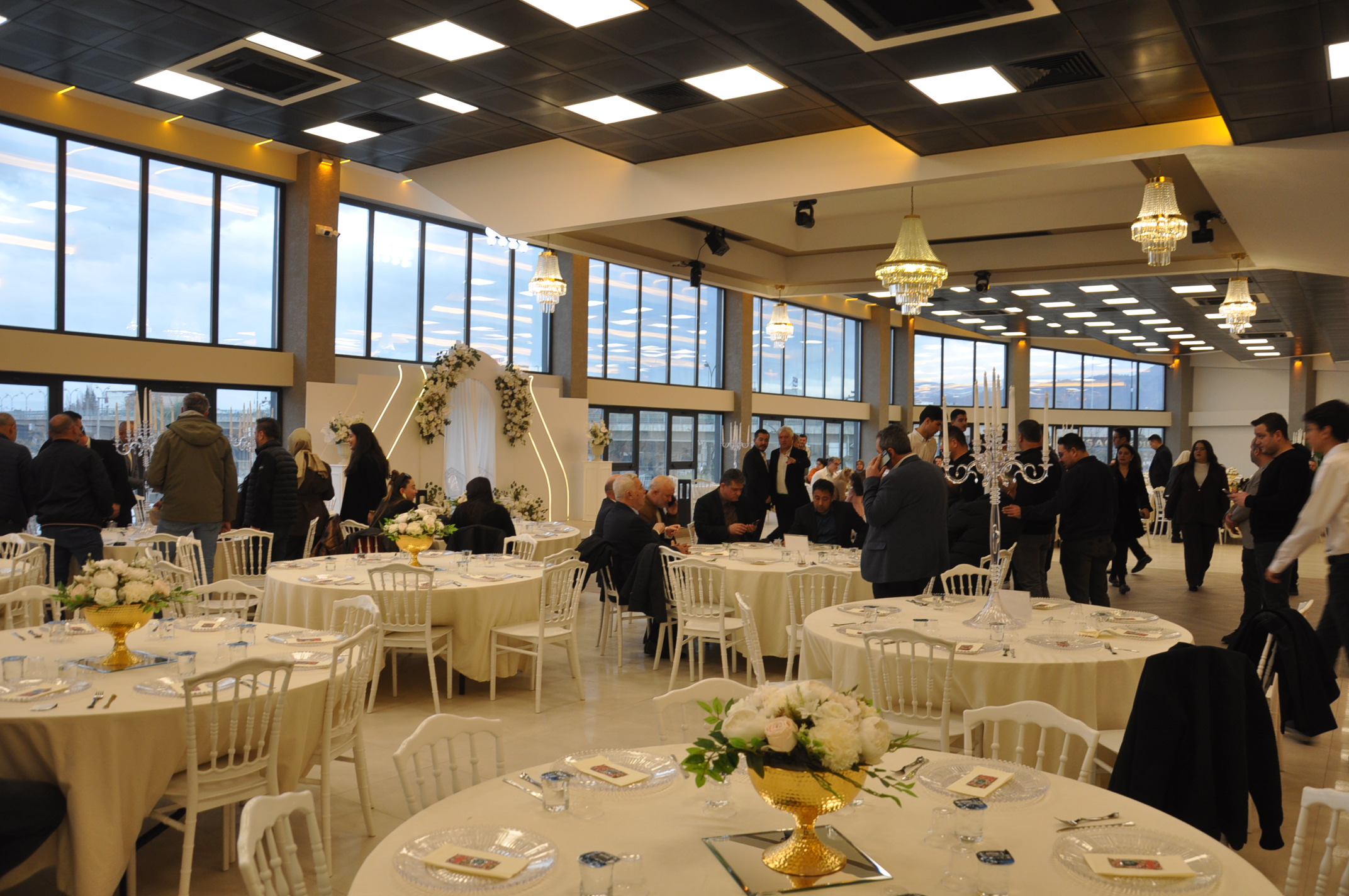 Salihli Inci Düğün Salonu (21)