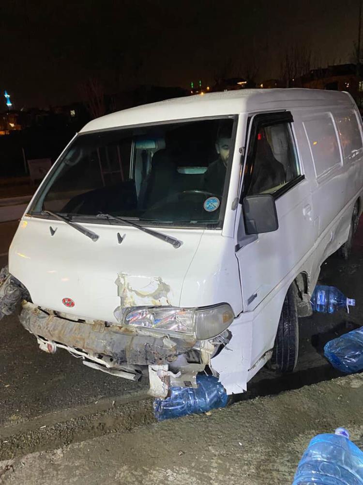 Saniye Saniye Kaydedildi Minibus Marketi Boyle Bicti (3)