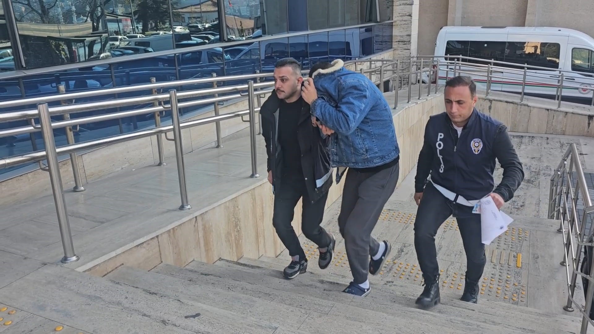 Sarp Eymenin Davasinda Vicdanlari Sizlatan Savunma Herkes Yirtmanin Derdinde (3)