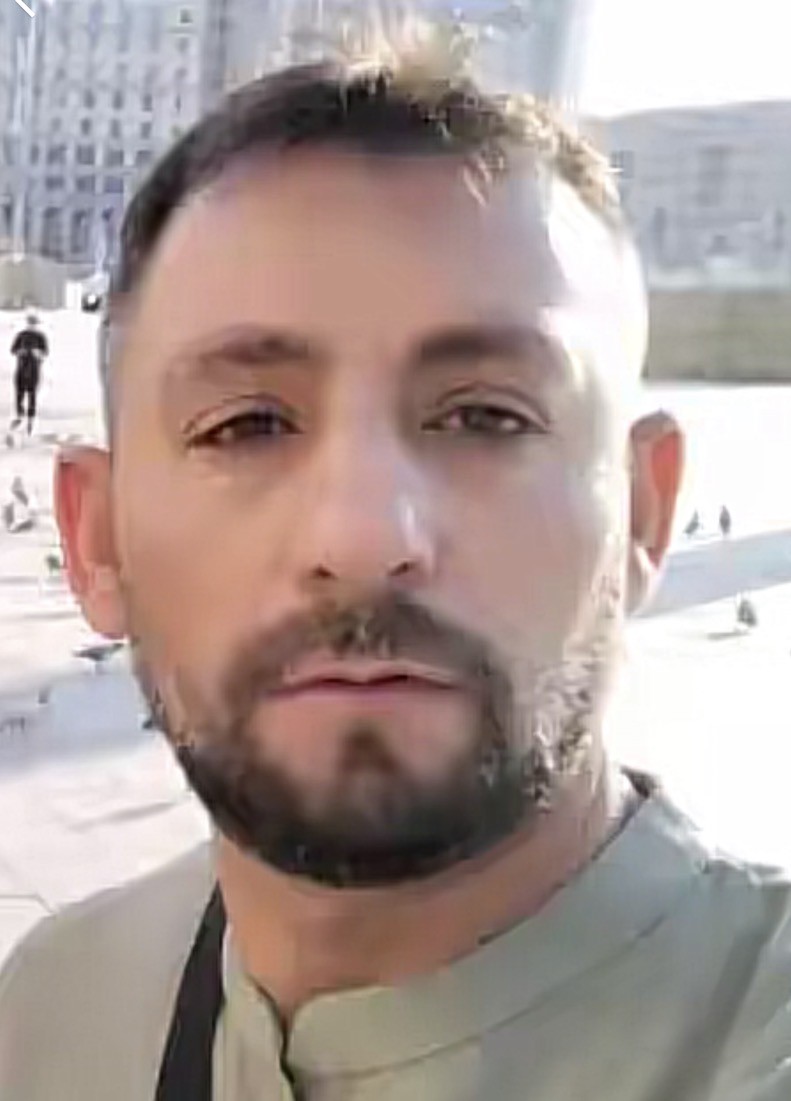 Sevgilisini Boğazını Keserek Öldürdü, Bıçak Ve Satırla Polise Gitti! Detaylı Ifadeler Ortaya Çıktı (2)