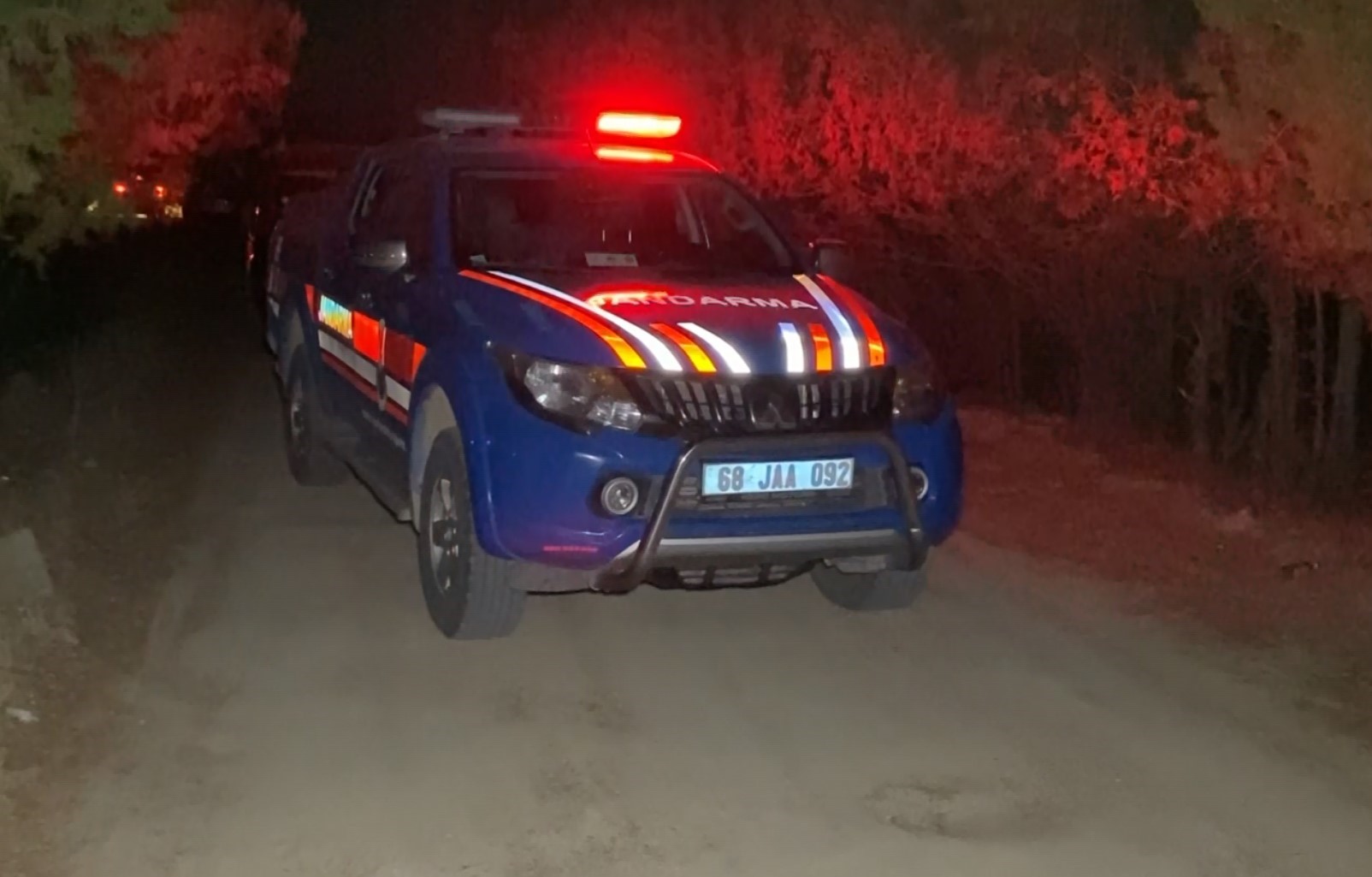 Şiddetli Rüzgâr Faciaya Dönüştü Restoranın Çatısı Uçtu, Sahibi Yaşamını Yitirdi (2)