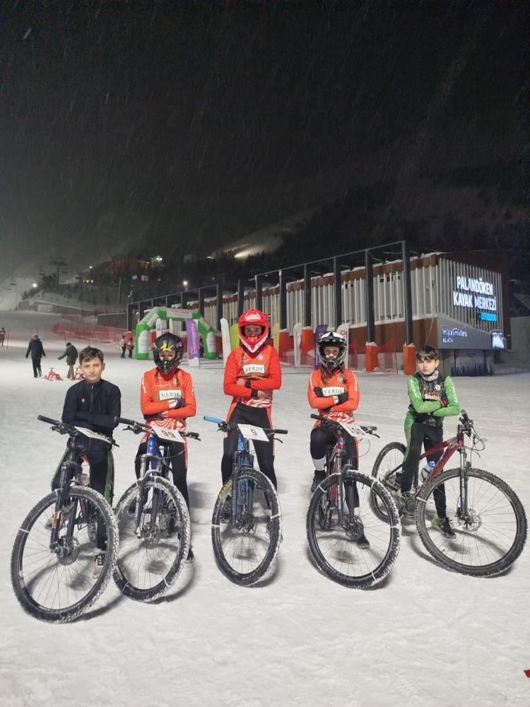 Snowbike Turkiye Sampiyonasindan Akhisara Madalya (4)