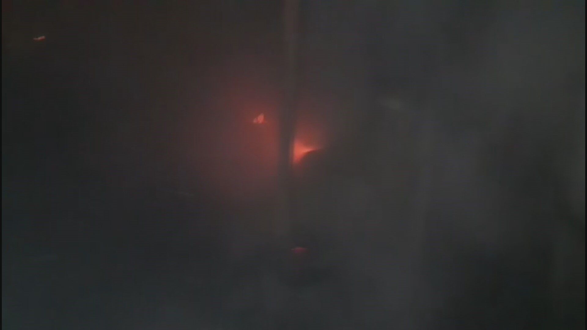 Soba Borusundan Cikan Kivilcim Faciaya Yol Acti 40 Guvercin Telef Oldu (2)