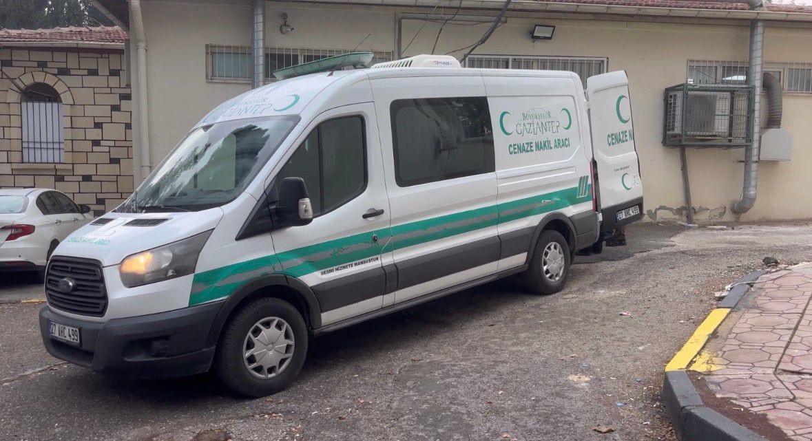 Sokak Ortasında Cinayet Akraba Kurşunuyla Öldü (3)