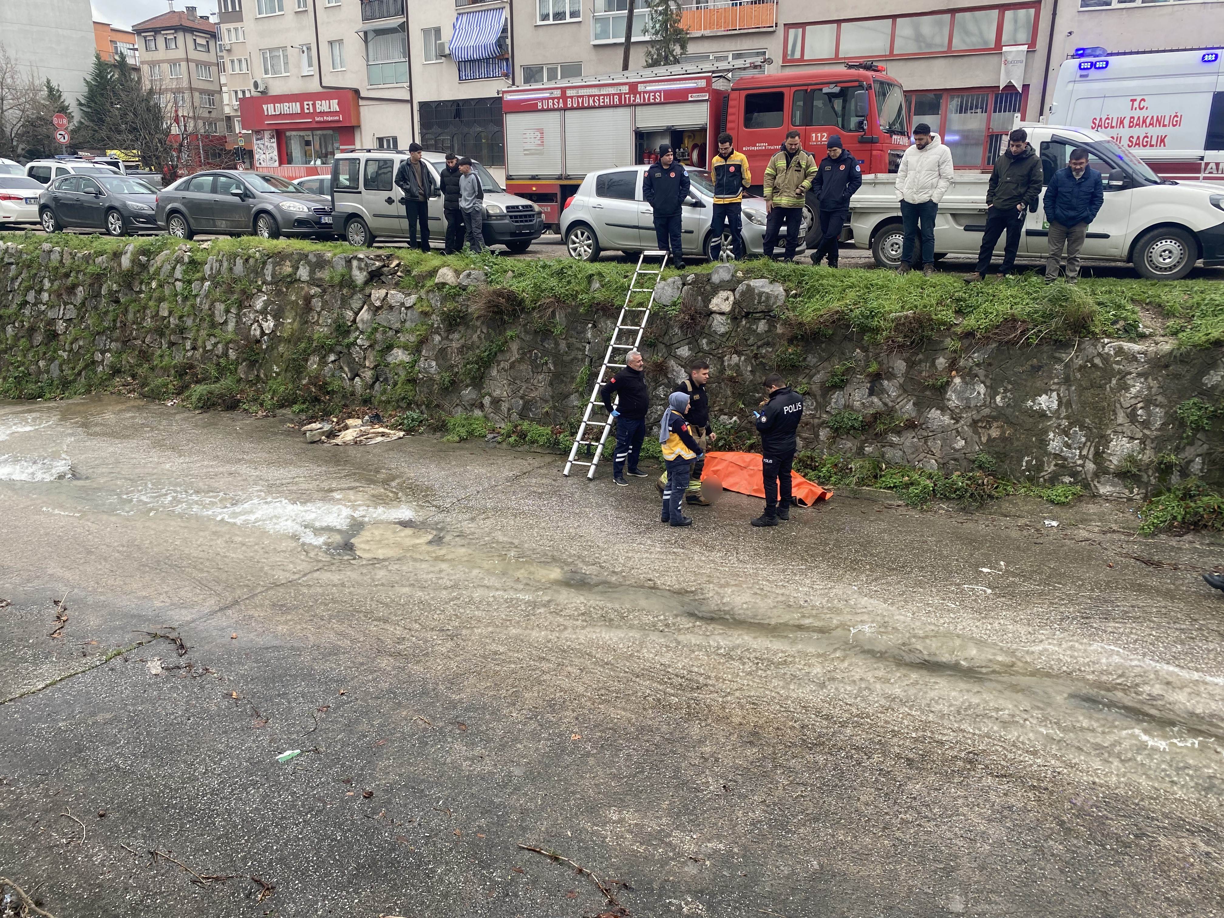 Son Bir Ayda Aynı Yerde Üçüncü Ceset! Dere Kenarında Cansız Beden Bulundu (5)