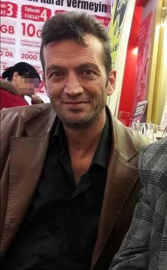 Telefonlari Caliyor Ama Acmiyordu Polis Daireye Girdiginde Her Sey Icin Cok Gecti (4)