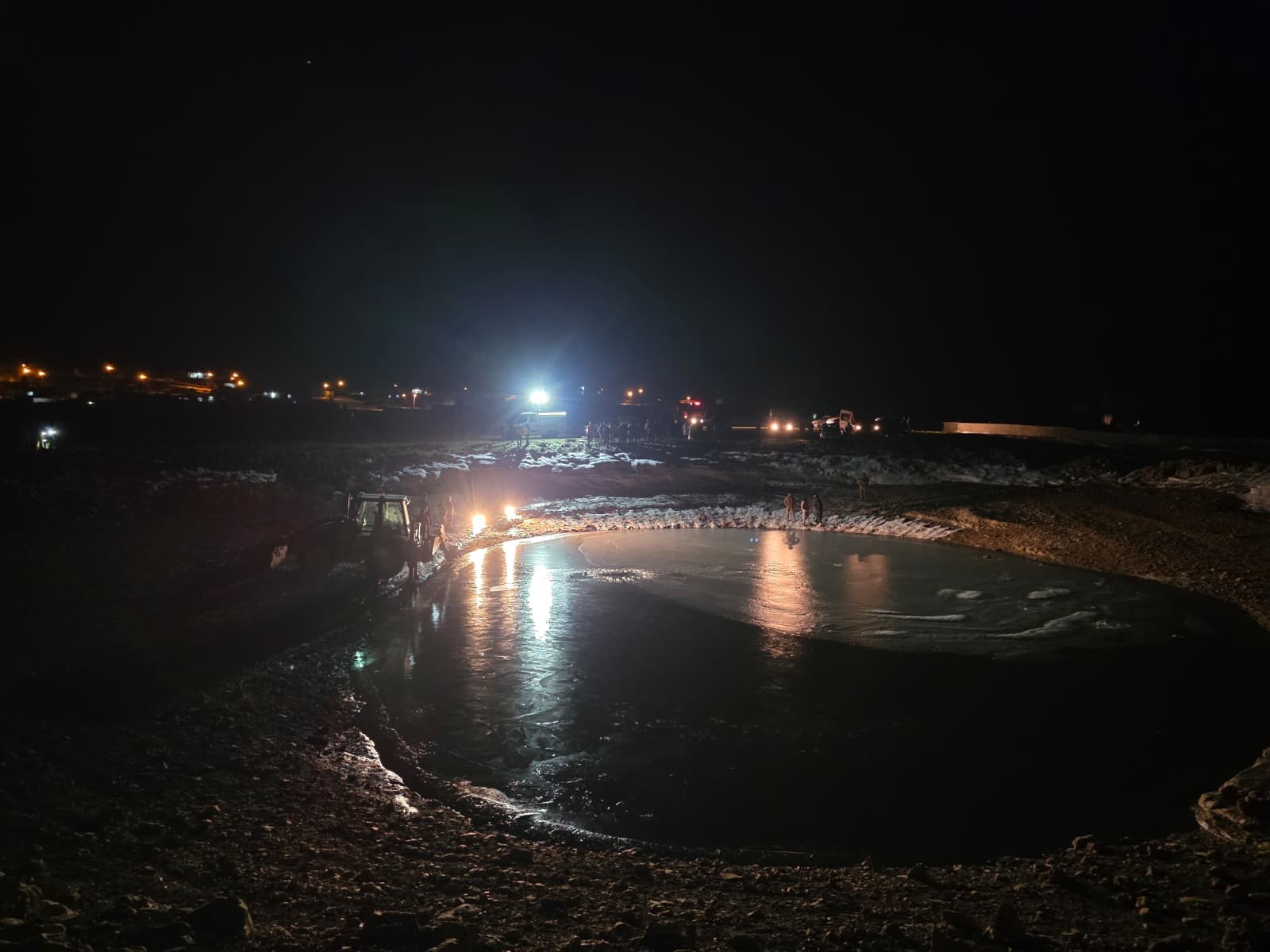 Umutlar Gölette Tükendi 7 Ve 9 Yaşındaki Iki Çocuğun Cansız Bedenleri Bulundu (3)