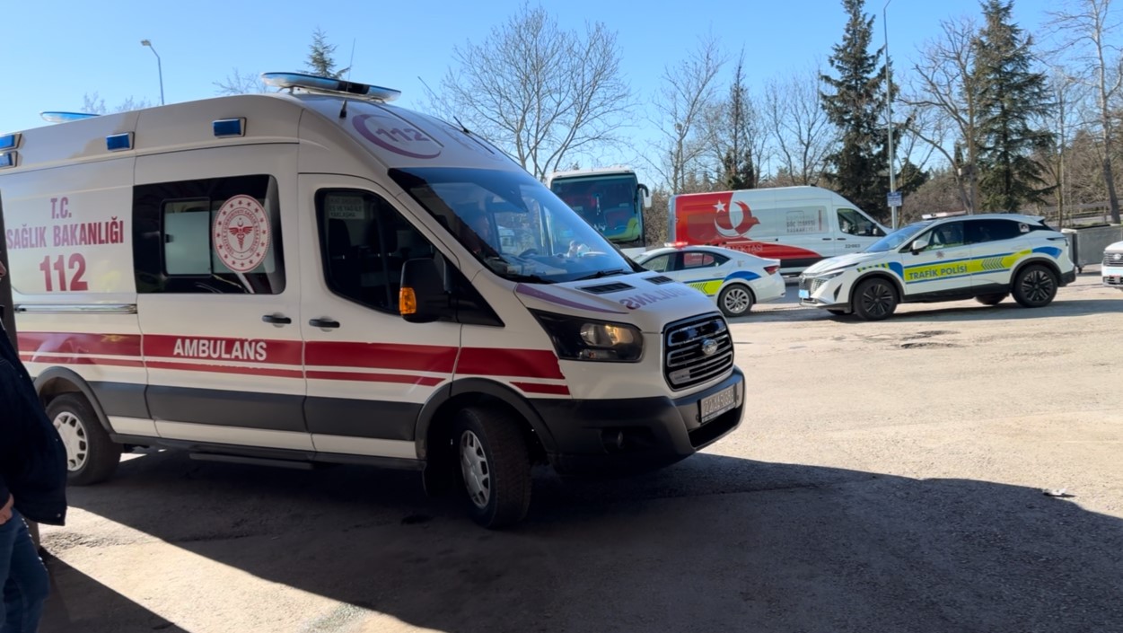 Yedek Şoför Aracı Çalıştırdı, Asıl Şoför Canından Oldu! Otogarda Korkunç Anlar Kamerada (5)