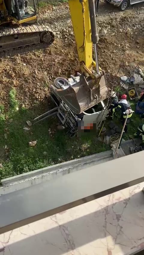 Yol Çalışması Ölümle Bitti! 28 Yaşındaki Işçi Forklift Faciasında Öldü (3)