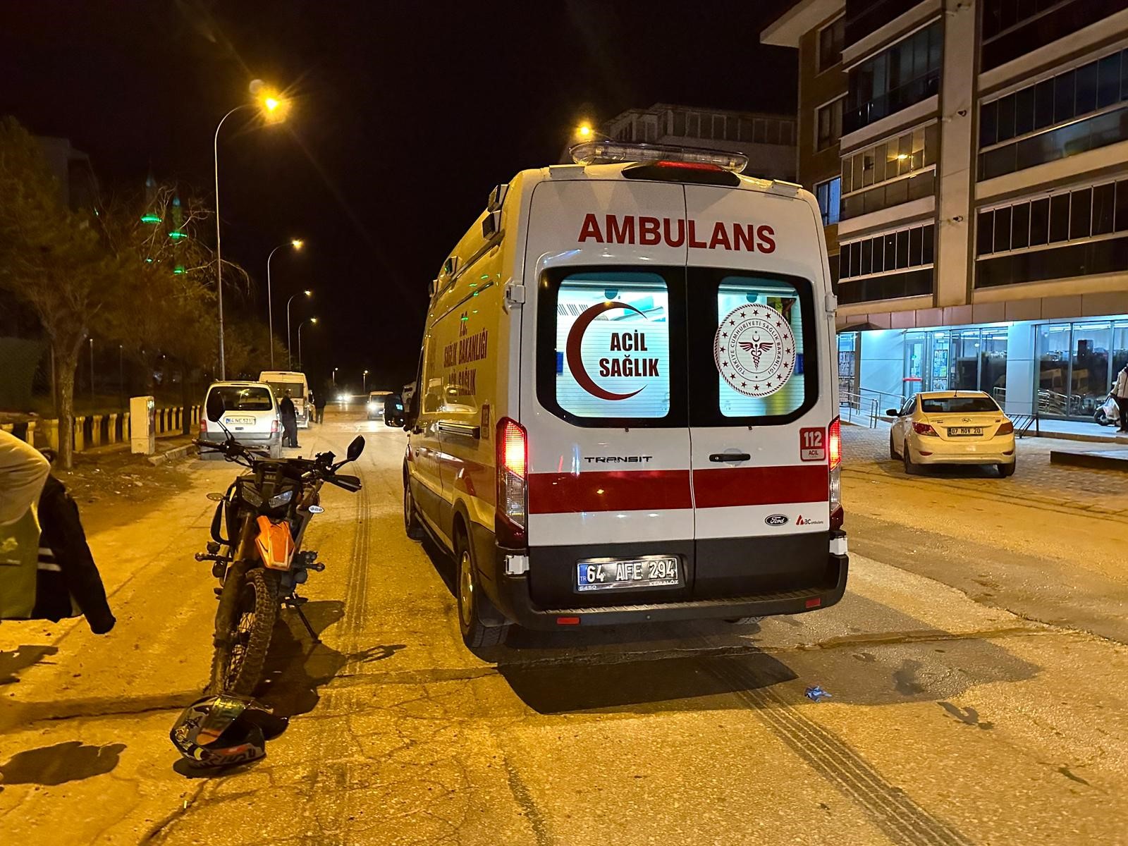 Yolun Ortasında Dehşet Motosikletin Altında Kalan Yaya Korkunç Şekilde Can Verdi (8)