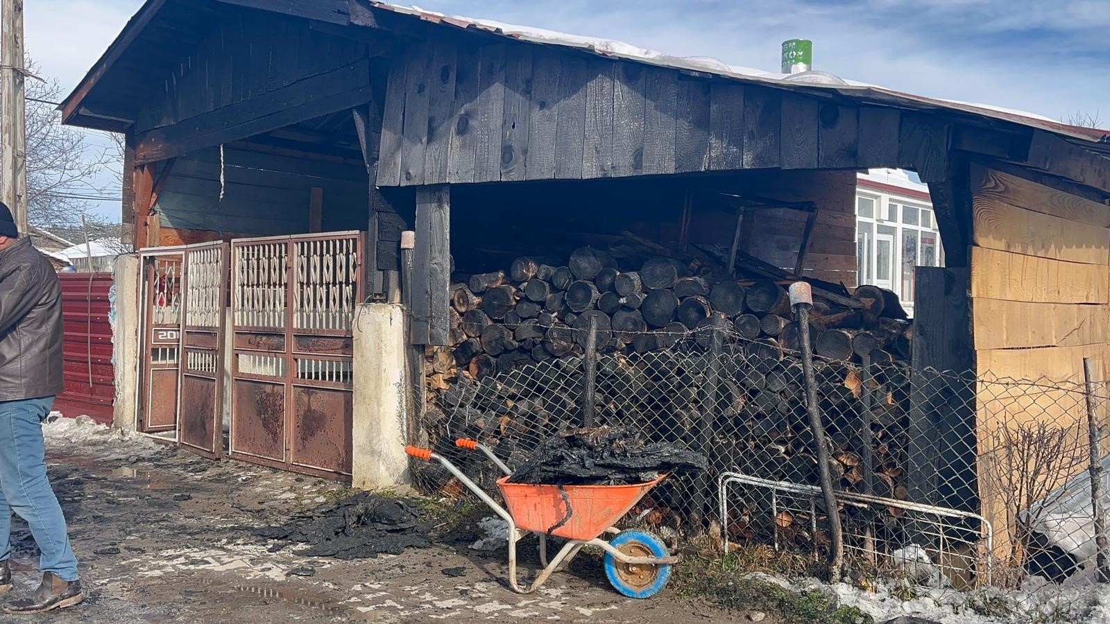 Yurek Yakan Olay Minibusu Yandi Kalbi Dayanmadi (5)