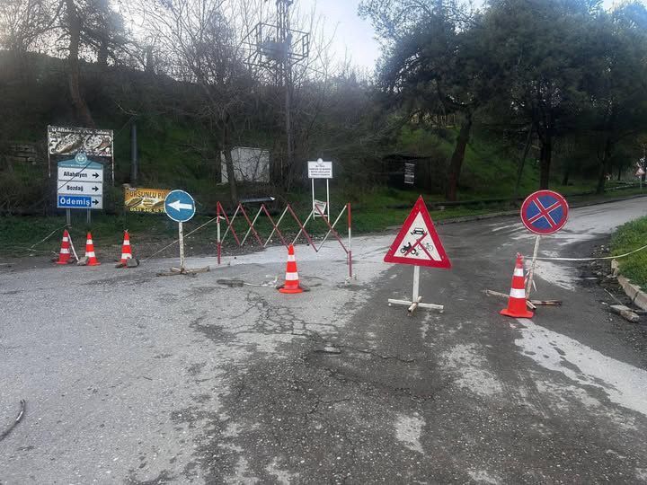 15 Gündür Ulaşım Yok Vatandaş Çözüm Bekliyor (1)-1