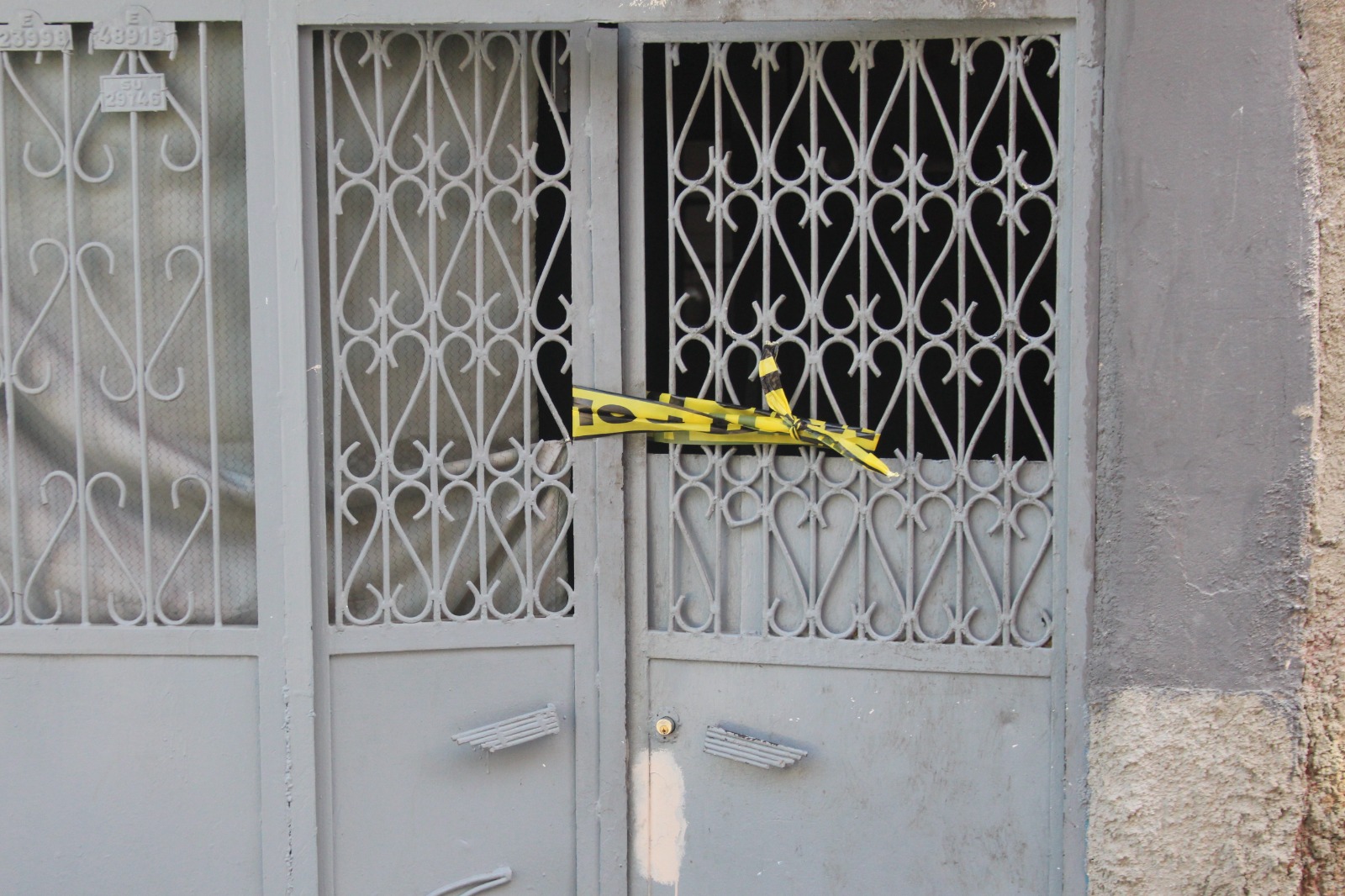 3 Çocuğunu Okula Gönderdi Dehşet Saçtı! Karısını Defalarca Bıçaklayarak Öldürdü (3)-1