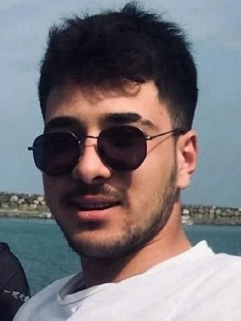 Ablası Için Cinayet Işledi 16 Yaşındaki Çocuk, Amcasının Oğlunu Tabancayla Öldürdü (2)