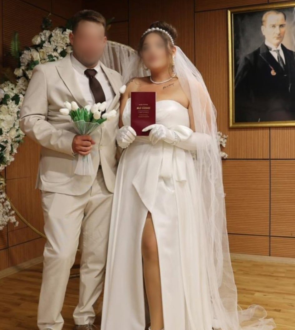 Aile Içi Tartışma Vahşete Dönüştü Eşini 20 Yerinden Bıçaklayıp, Intihara Kalkıştı (2)