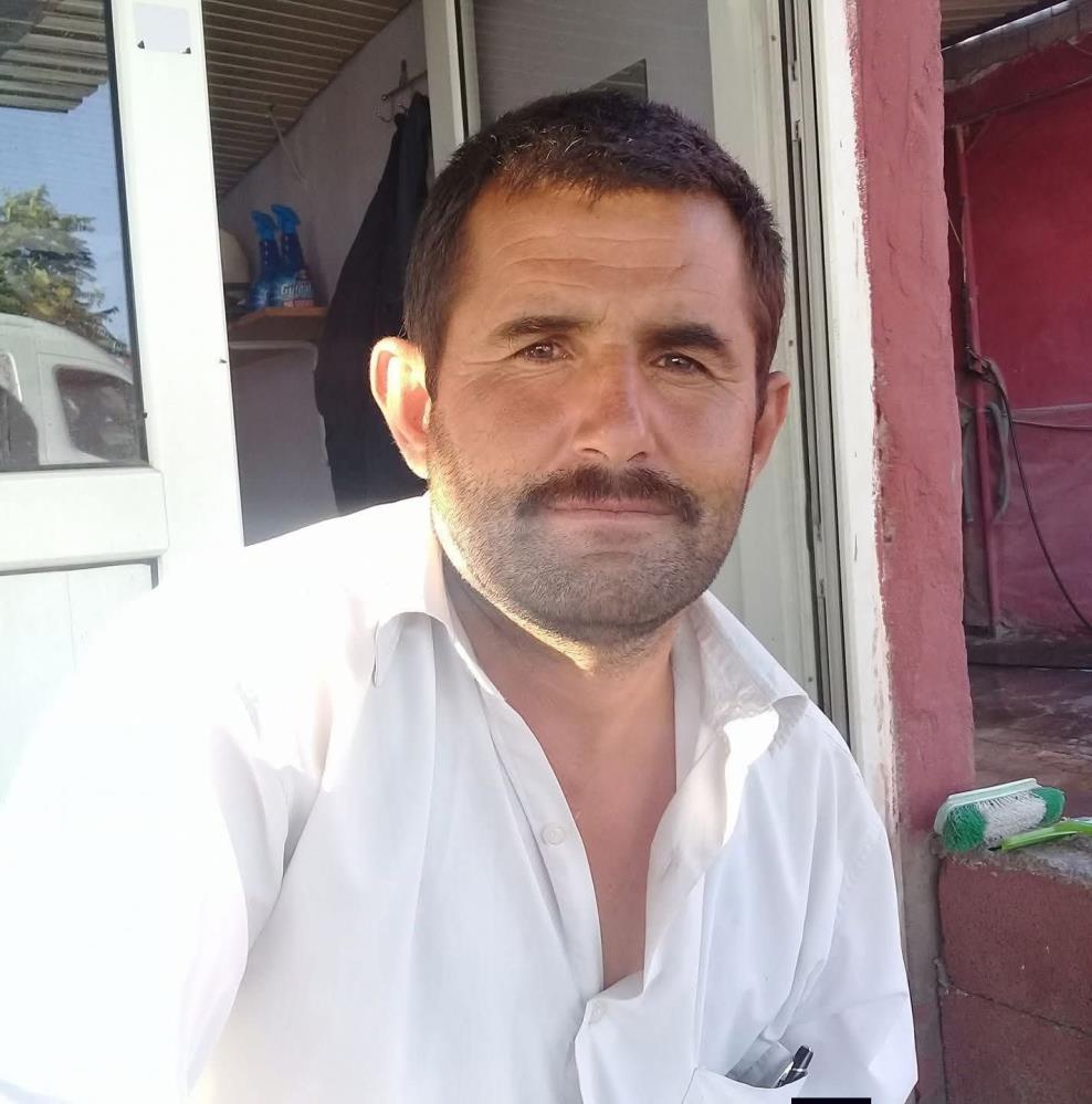 Aksaray'da Fırtına Nedeniyle Uçan Çatının Altında Kalarak Ağır Yaralanan Şahıs Hayatını Kaybetti (2)