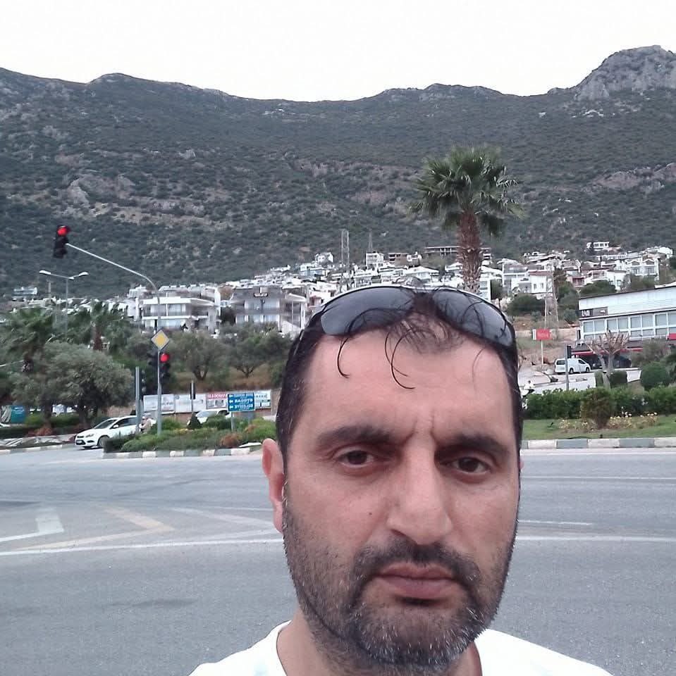 Aracında Silahlı Saldırıya Uğradı! Cinayet Sonrası O Paylaşım Dikkat Çekti “Sıra Size De Gelecek” (2)