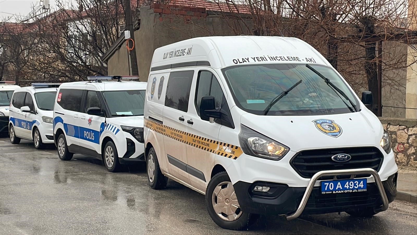 Babasi Silah Sesine Kostu Oz Evladini Kanlar Icinde Buldu (3)