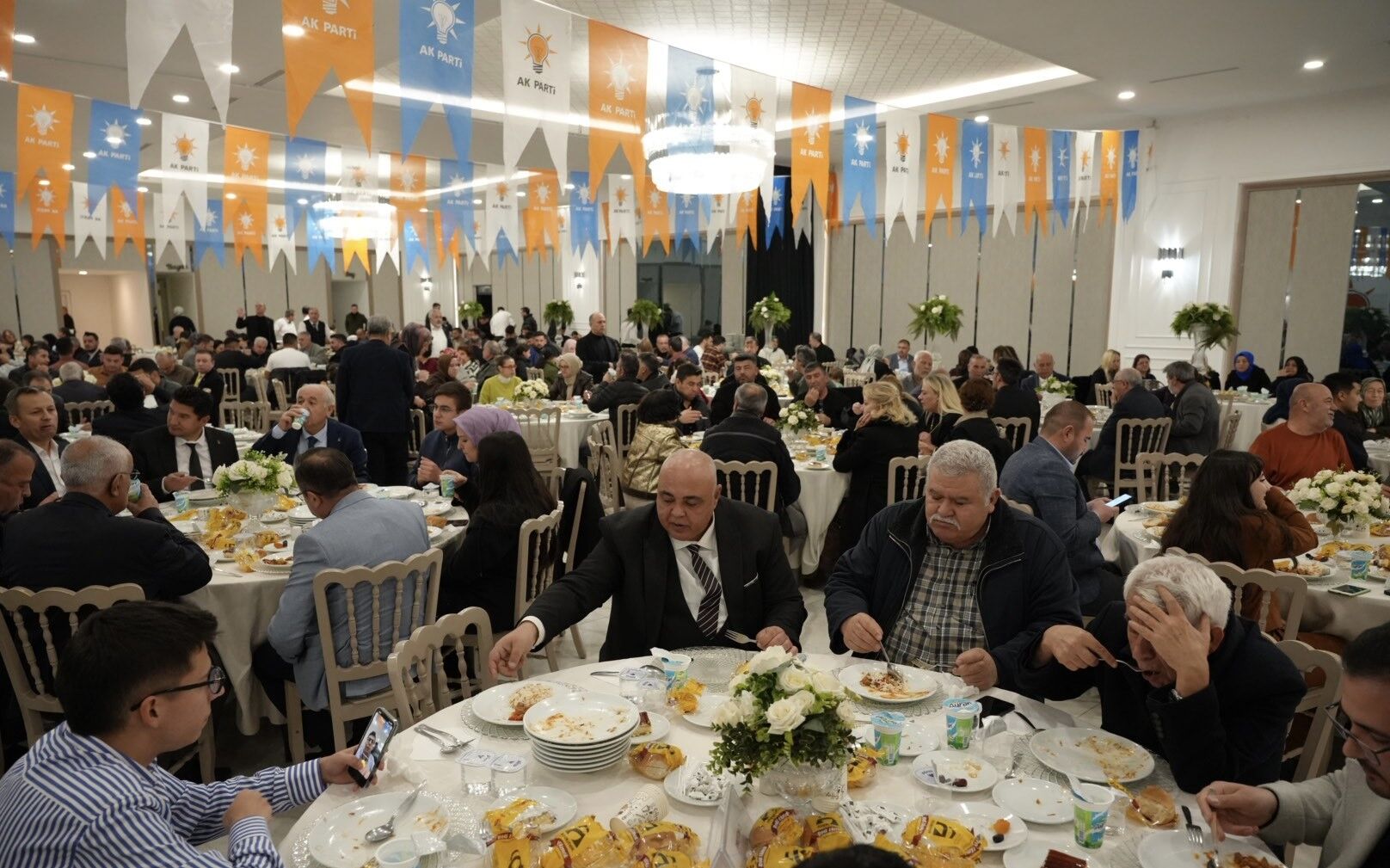 Bakan Kacirdan Tarihi Mesaj Turk Milleti Bayraktardan Kizilelmaya Gokyuzune Muhrunu Vu (1)