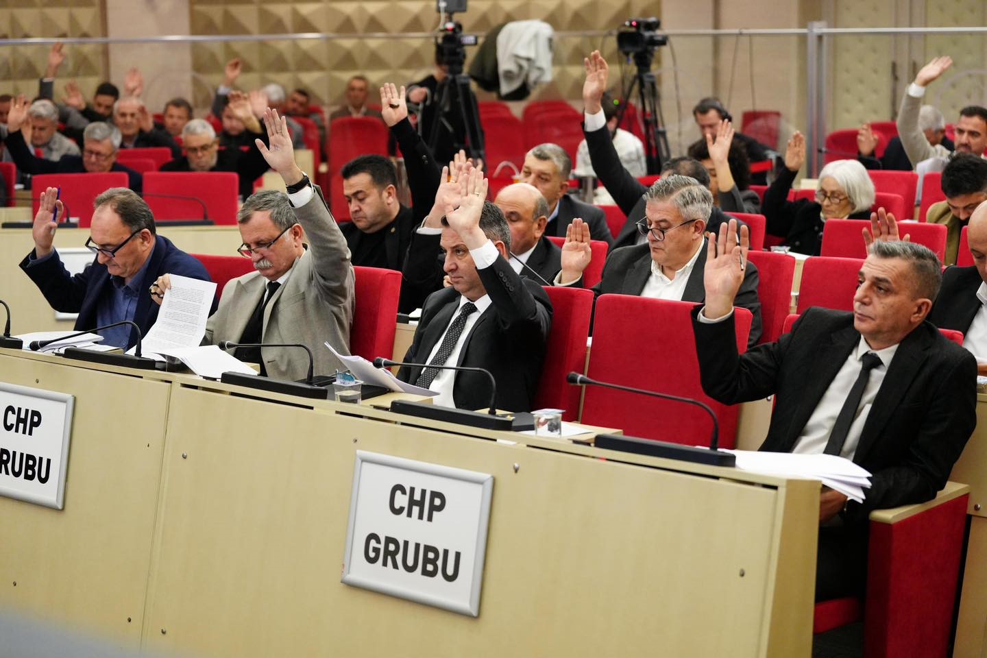 Baskan Dutluludan Sosyal Belediyecilik Hamlesi Manisadaki Tum Lokantalar Kent Lokantas (4)