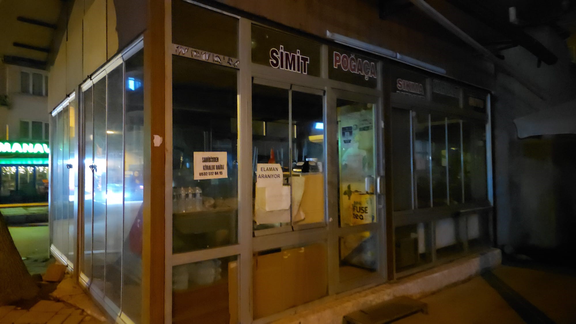 Çay Evinde Dehşet Müşteriyi Bıçaklayıp Kaçtı, Korku Dolu Anlar Kamerada (2)