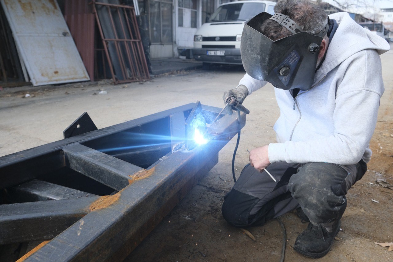 Cobanlik Yaparken Hayalini Kurdu Bugun Turkiyenin Dort Bir Yanina Is Yapiyor (3)