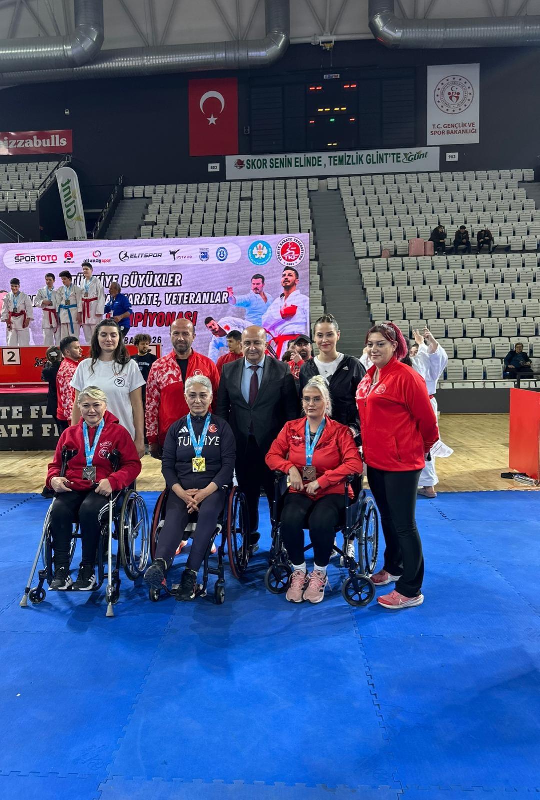 D25Ac554 4Ea8 43Bc B2Ee F7E40A086Eb1~1