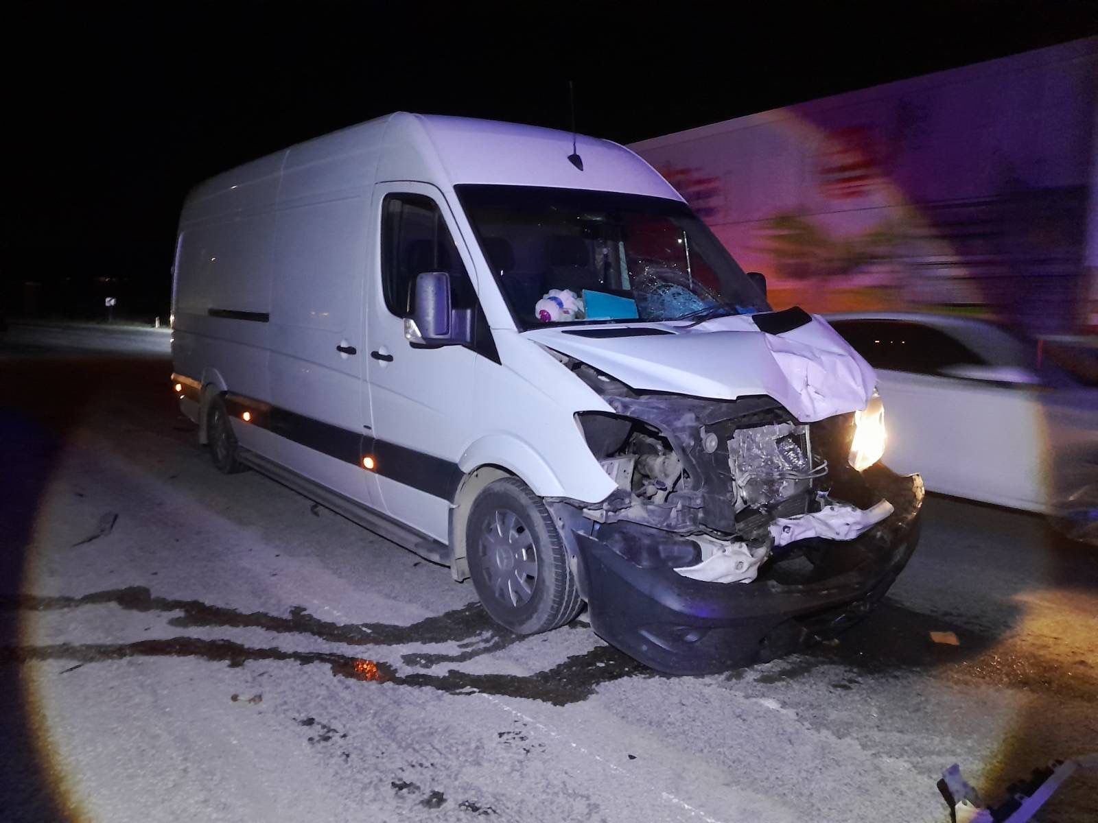 Direksiyon Hakimiyetini Kaybetti, Hayatı Yolda Son Buldu (3)