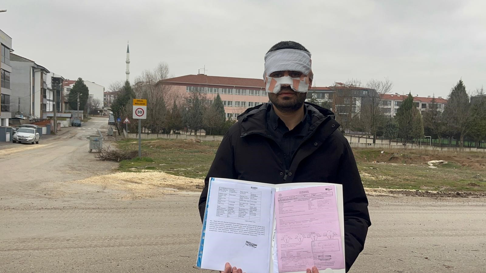 Eğitim Yuvasında Skandal Kavga! Rehber Öğretmen Fizikçiye Çay Fırlattı (5)