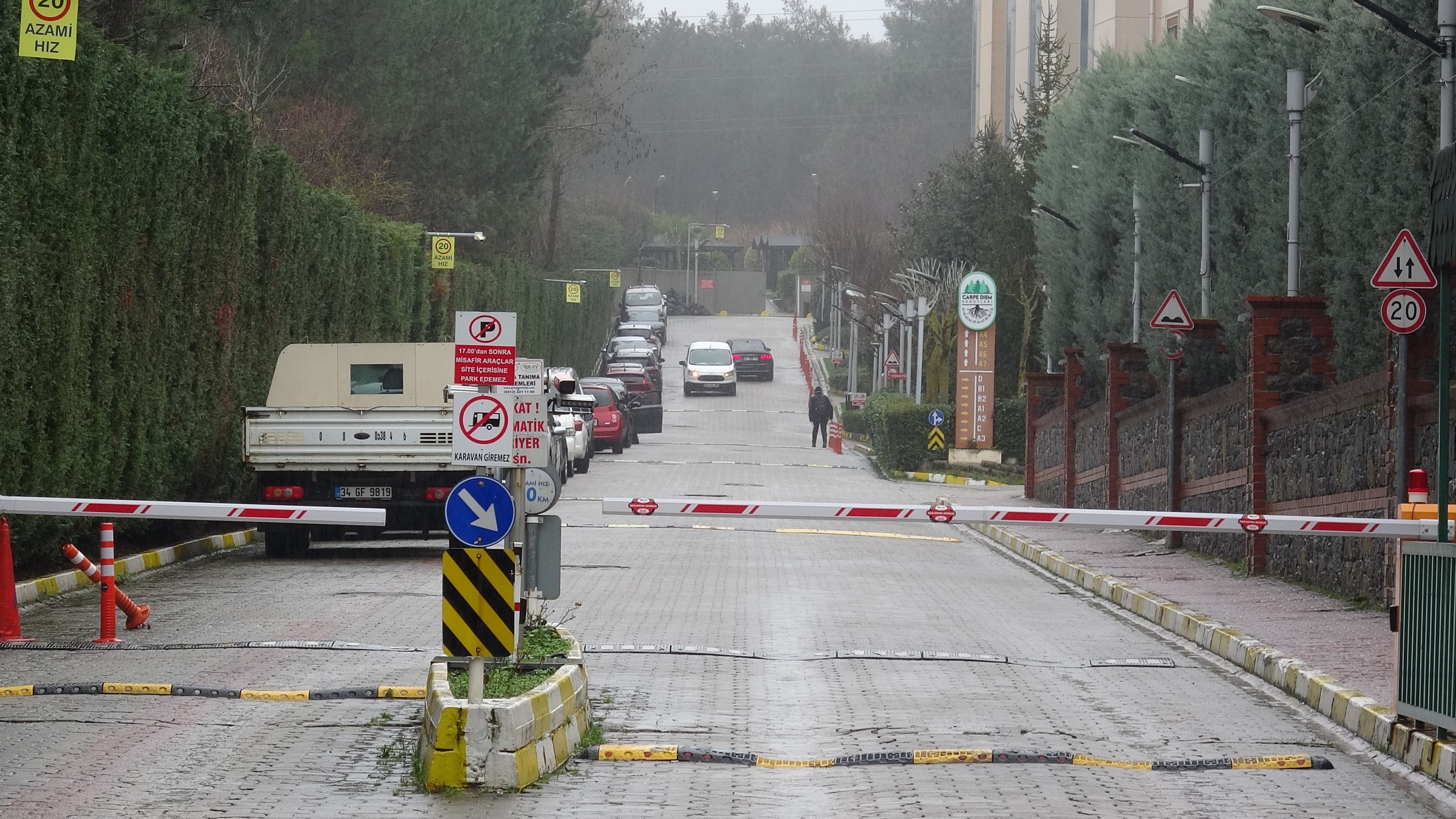 Ekmek Parasi Icin Gitmisti Asansor Boslugunda Can Verdi (4)