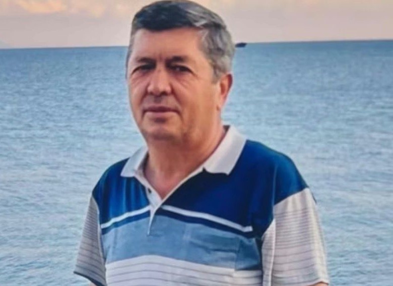 Emekli Polisin Kahreden Ölümü Anten Tamiri Için Çıktığı Çatıdan Düşerek Öldü (2)