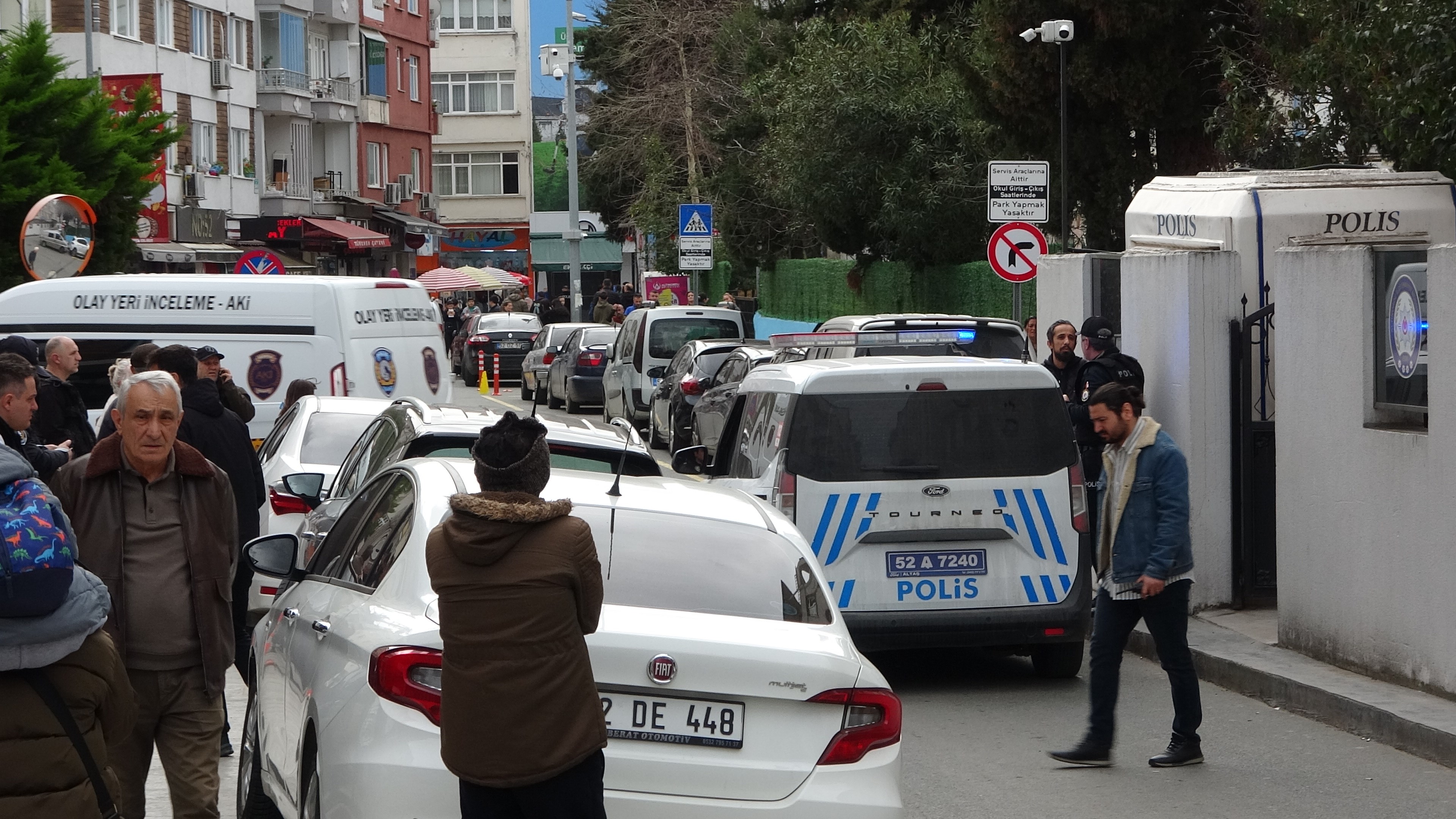 Emniyet Bahçesinde Şok Olay İfade Için Geldi, Silahı Kapıp Canına Kıydı (5)