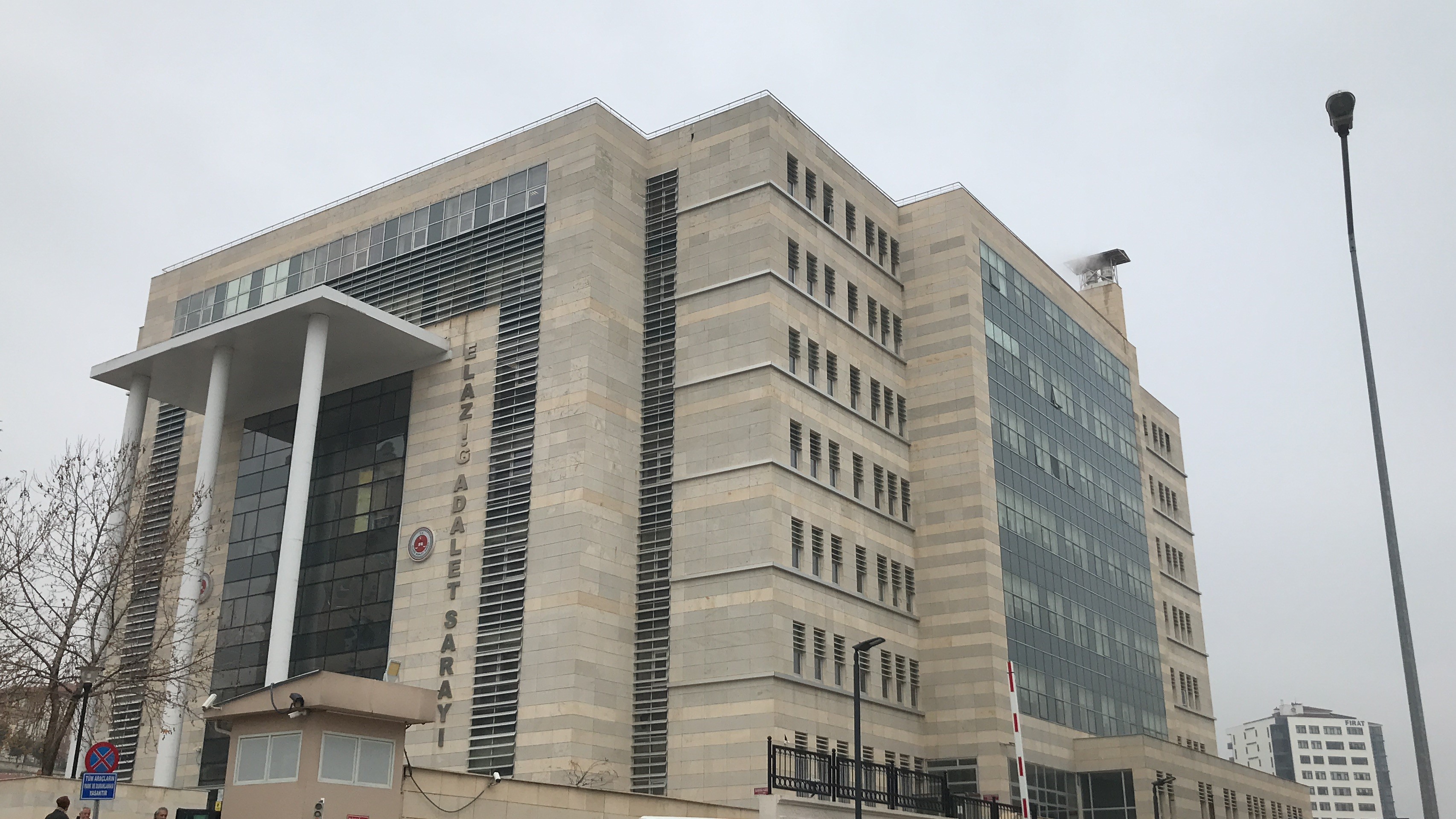 Ev Almak Isteyen Ailelere Büyük Oyun Sosyal Medyada Tuzak Kurdular, Milyonluk Vurgun Yaptılar (2)