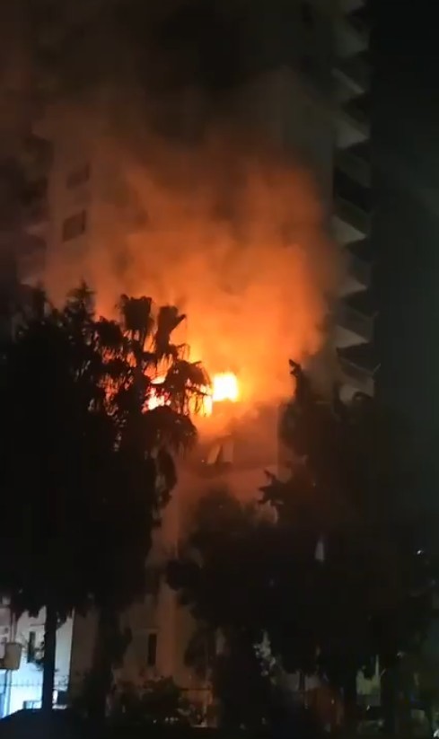 Ev Yangınından Acı Haber! 36 Yaşındaki Adam Hayatını Kaybetti (2)