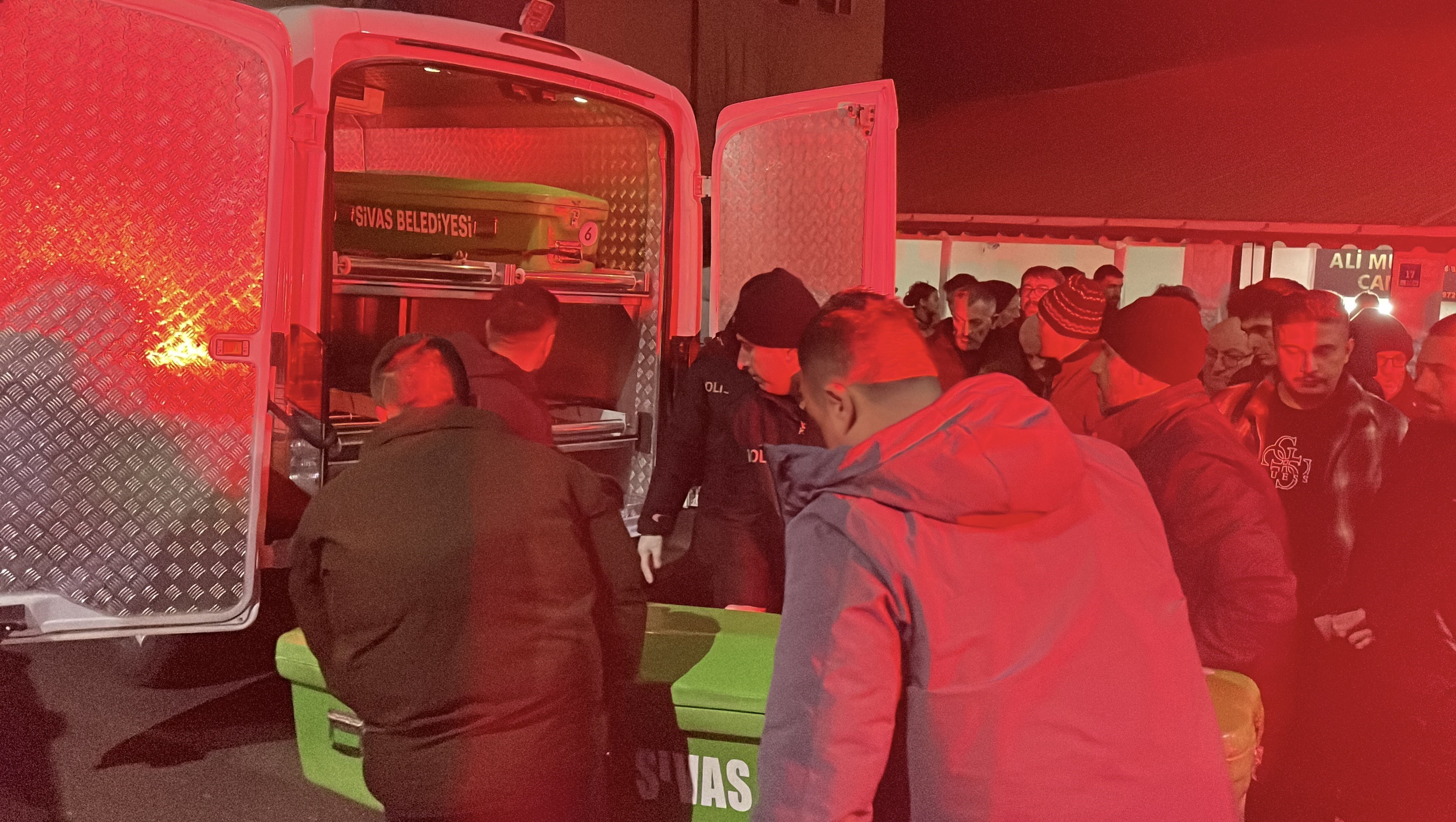 Feci Kazada Acı Bilanço Ağırlaştı Kayınvalideden Sonra Gelin De Kurtarılamadı (5)