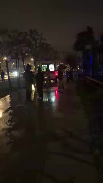 Fırtınalı Gecede Denize Girmişti Boğulma Tehlikesi Geçiren Gençten Acı Haber (3)