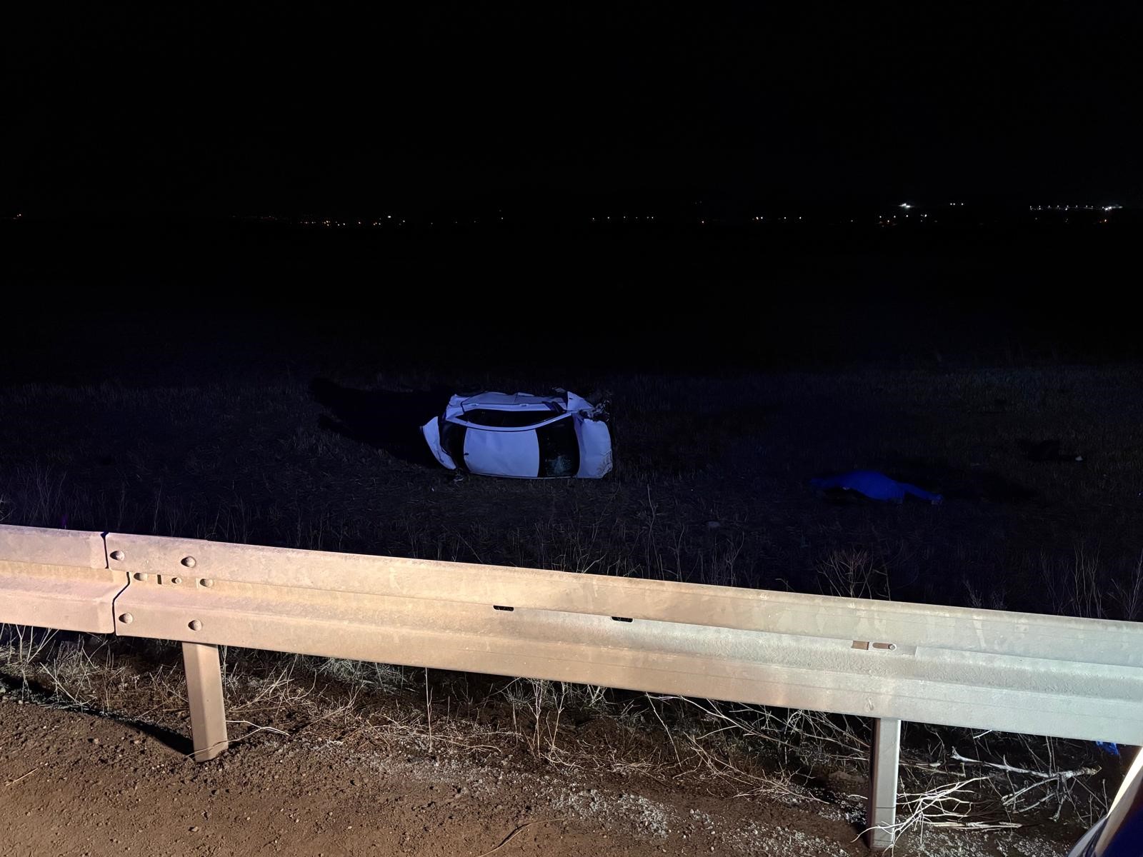 Gece Yarısı Facia Şarampole Yuvarlanan Araçta Ölü Ve Yaralılar Var (5)