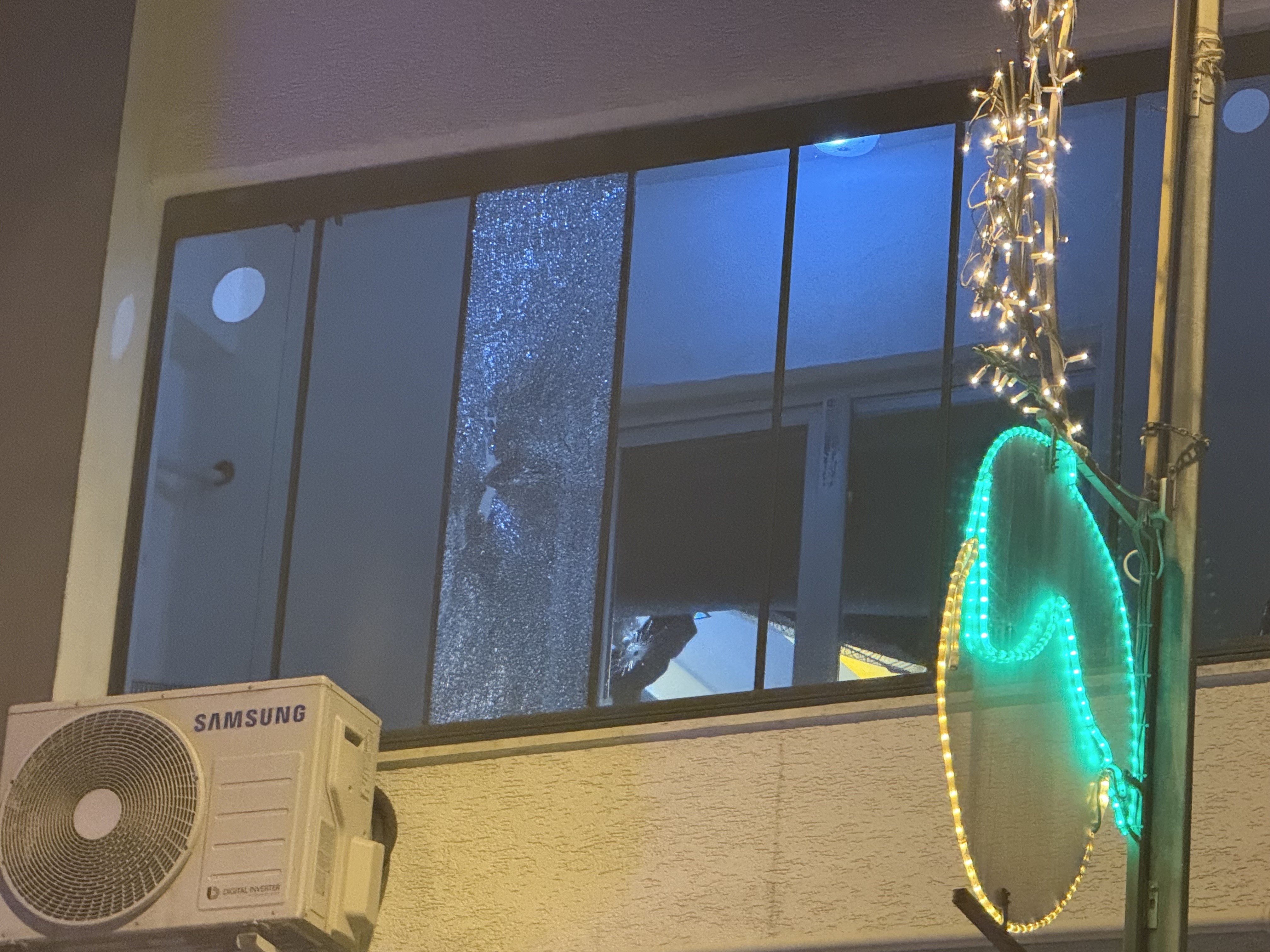 Gece Yarısı Iş Merkezinde Dehşet Silah Sesi Geldi, Kadın Ölü Bulundu (5)