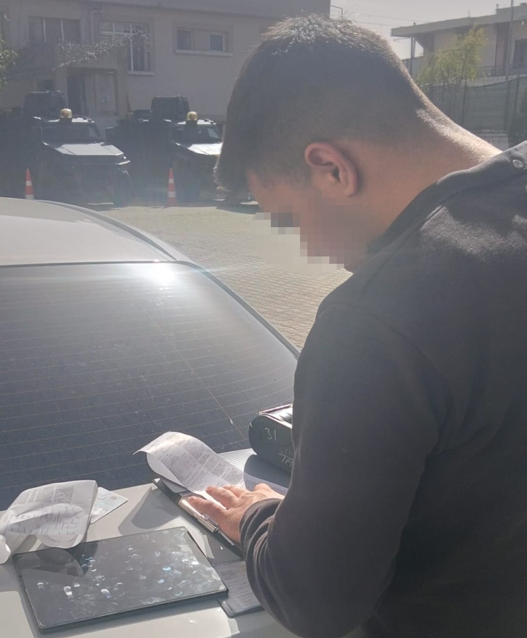 Gelin Arabasi Da Kurtaramadi Konvoyun Yol Kesme Bedeli 145 Bin Tl Oldu (3)