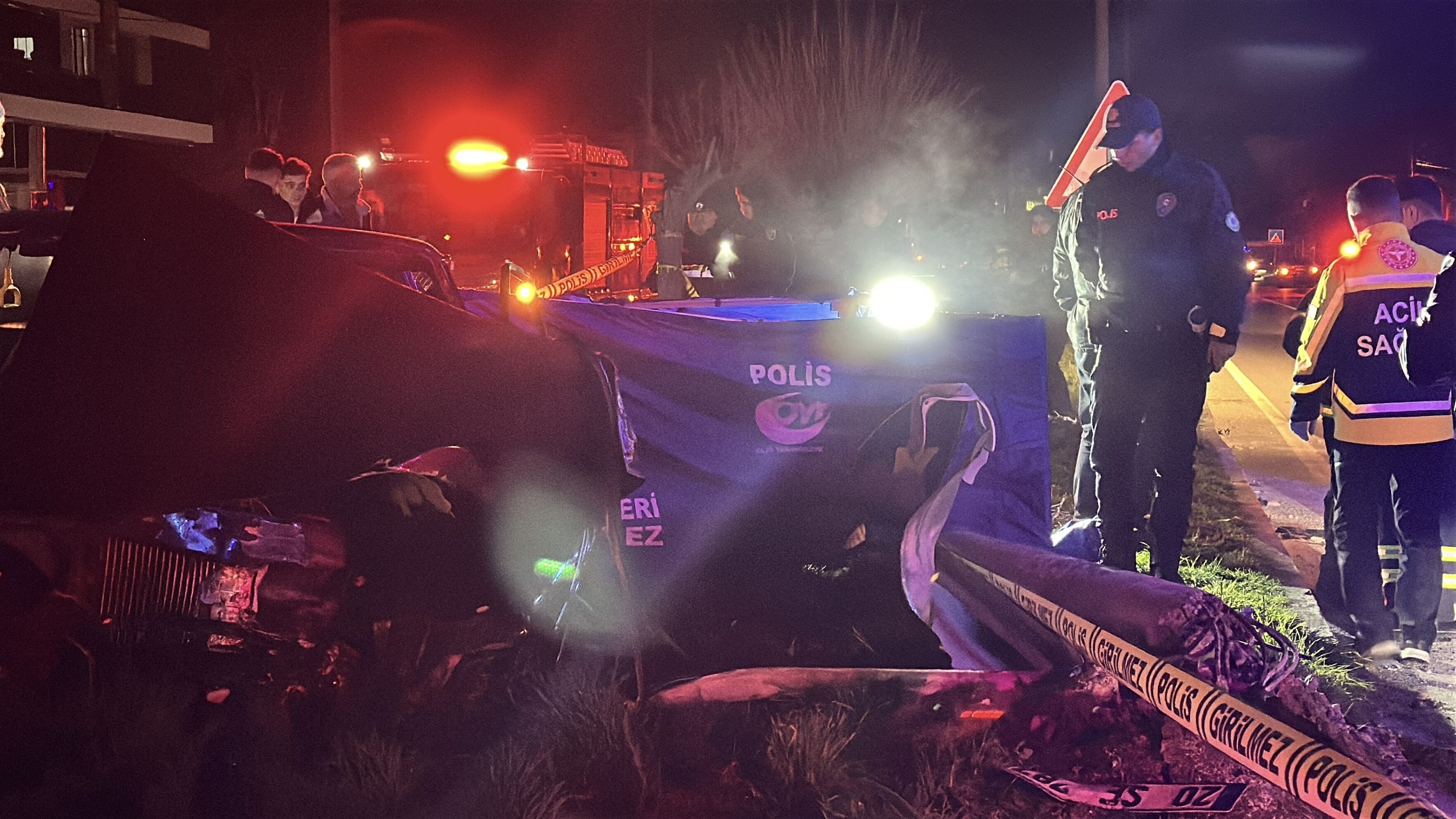 Genc Esin Olumu Yurek Daglamisti Genc Cifti Ayiran Kazada Yeni Gelisme (2)