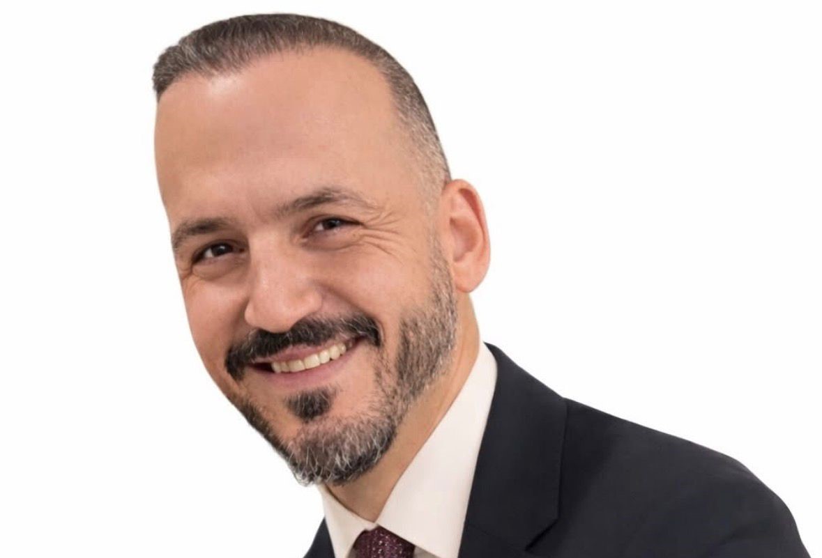 Halı Sahadaki Son Maçı! 43 Yaşındaki Öğretmen Kalbine Yenildi (3)